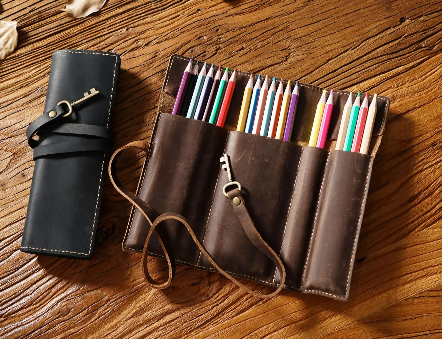 Handmade Retro Style Leather Pen Roll Organizer