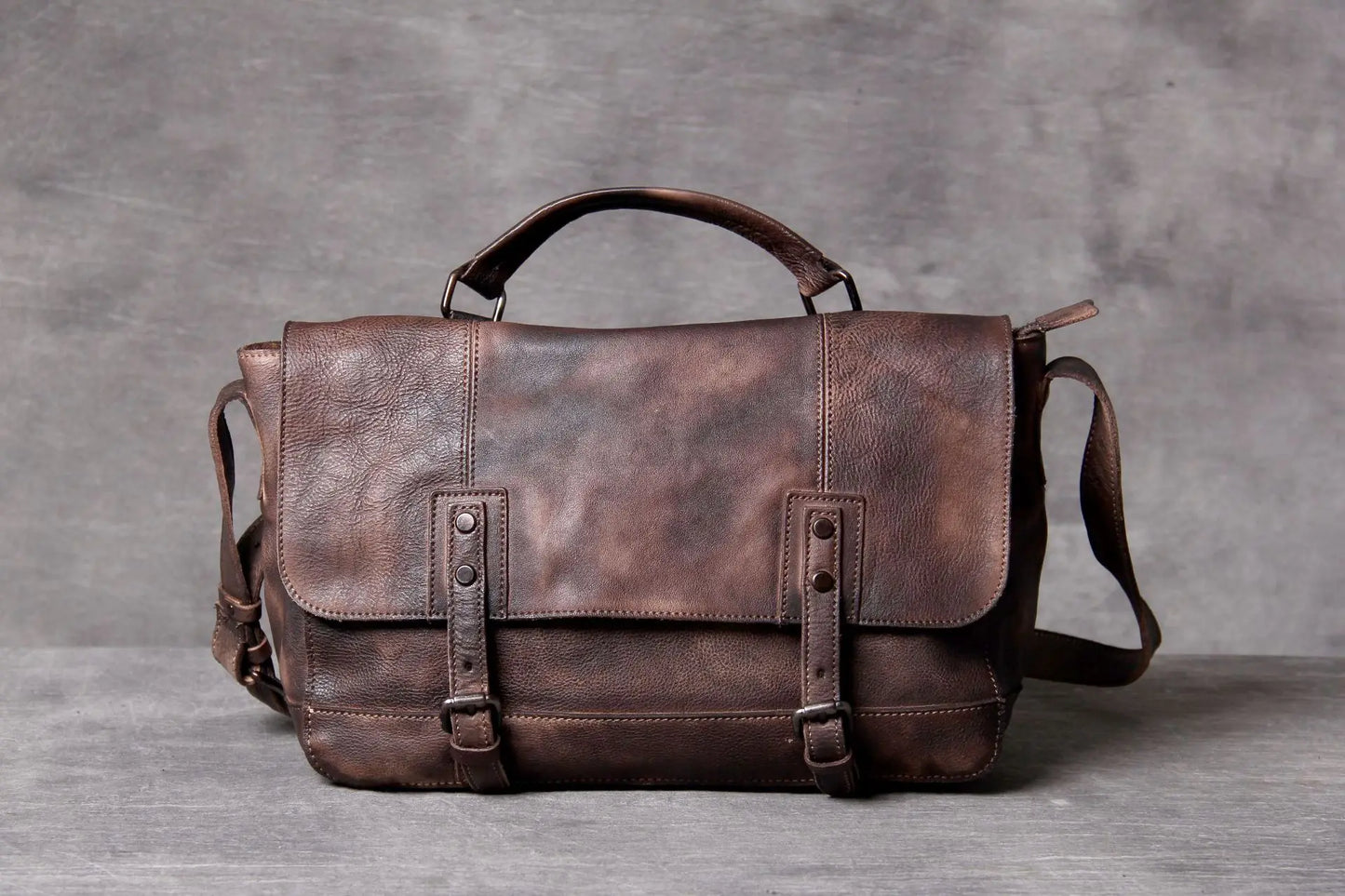 Vintage Leather Men's Shoulder Messenger Bag